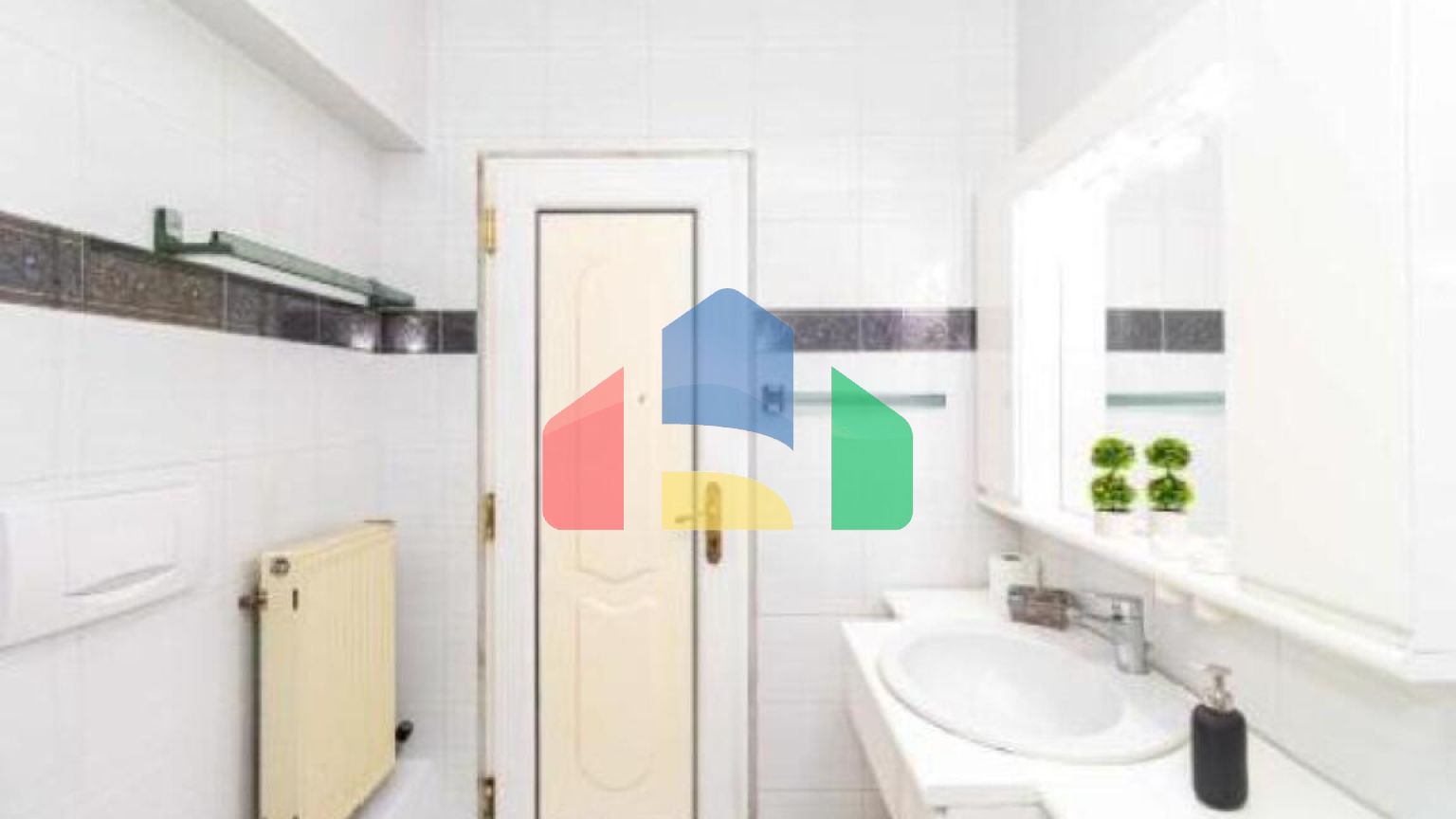 Продаж - Готель 640 m² на Сітонії (Халкідіки)