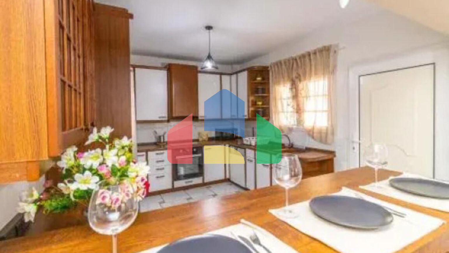 Продаж - Готель 640 m² на Сітонії (Халкідіки)