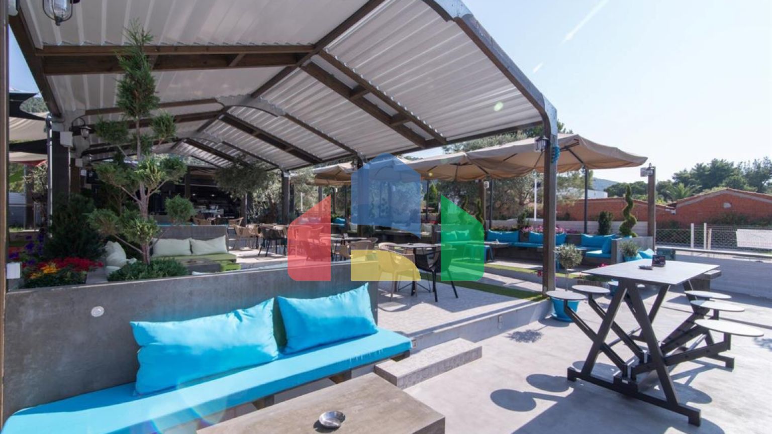 Продаж - Бізнес 240 m² на Сітонії (Халкідіки)