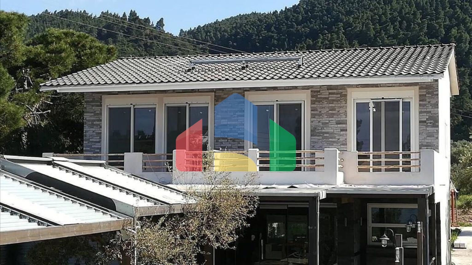 Продаж - Бізнес 240 m² на Сітонії (Халкідіки)