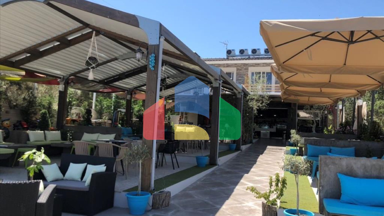 Продаж - Бізнес 240 m² на Сітонії (Халкідіки)