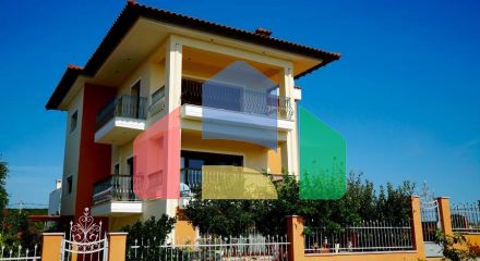 Продажа - Коттедж 200 m² на Ситонии (Халкидики)
