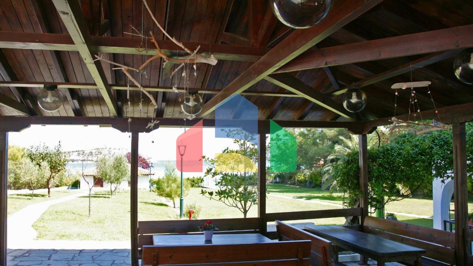 Продажа - Гостиница 480 m² на Ситонии (Халкидики)