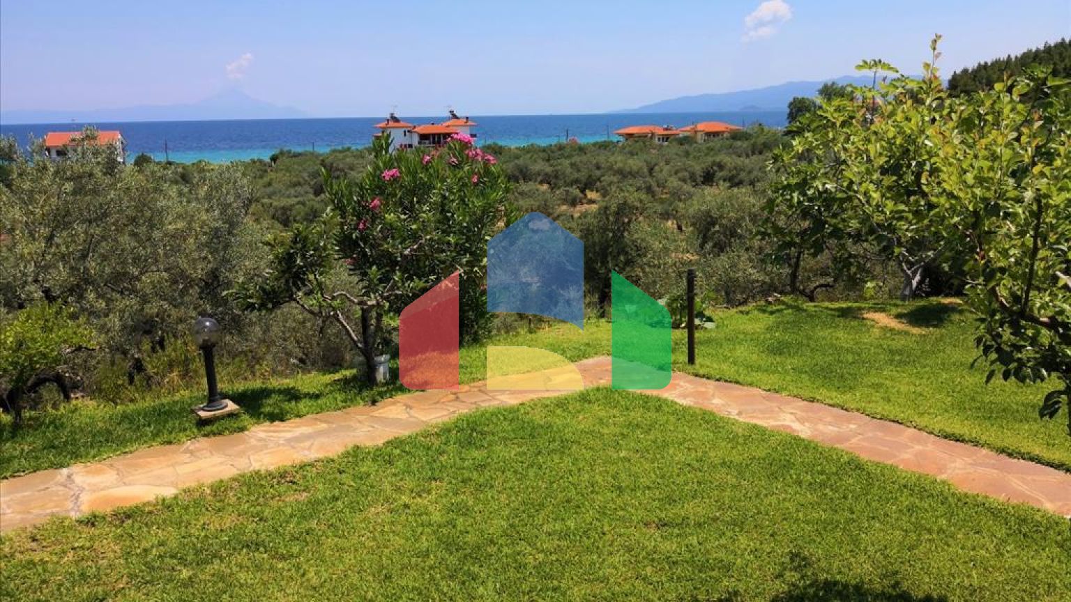 Продажа - Гостиница 224 m² на Ситонии (Халкидики)