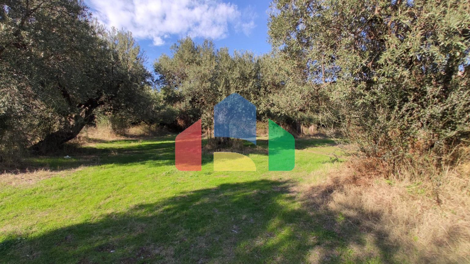 Продаж - Земельна ділянка 3700 m² на Сітонії (Халкідіки)