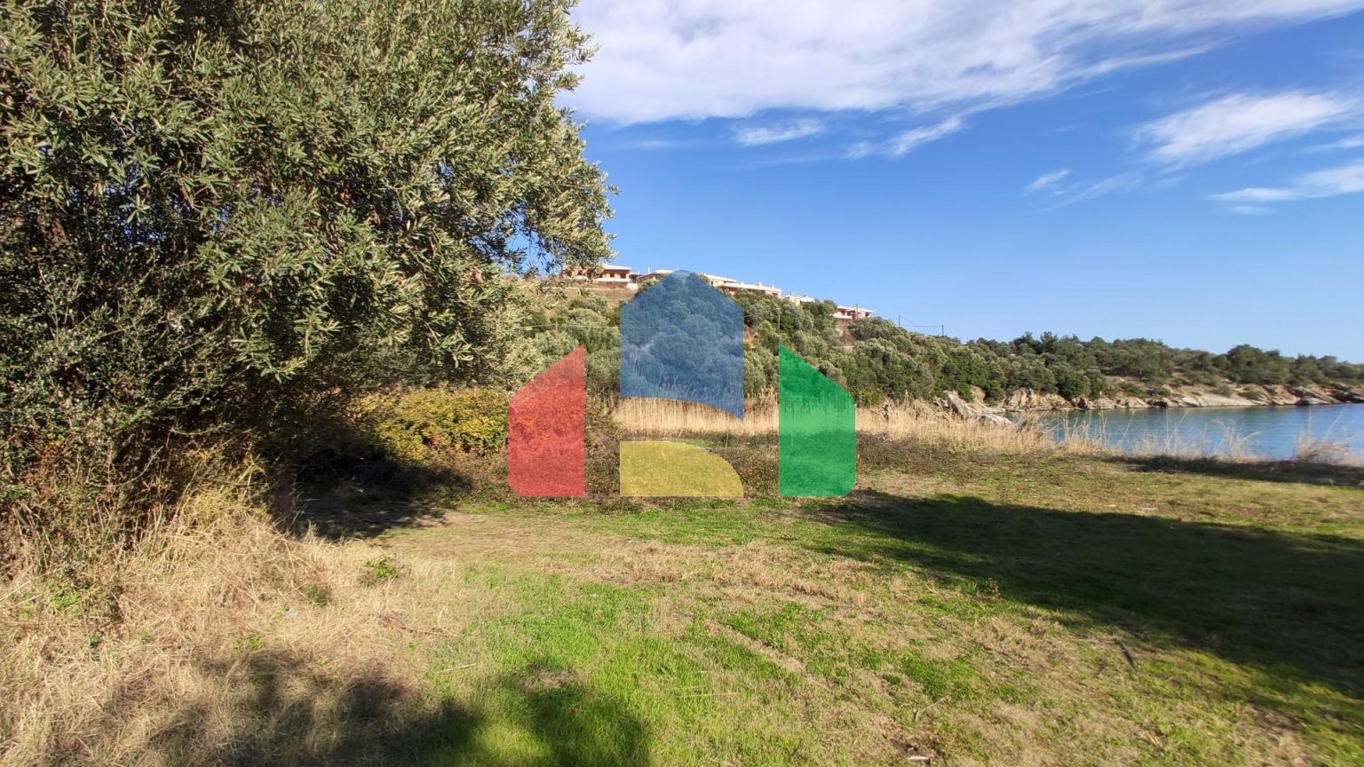 Продаж - Земельна ділянка 3700 m² на Сітонії (Халкідіки)