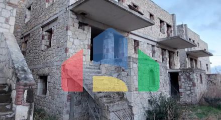 Продаж - Будівля 270 m² на Сітонії (Халкідіки)