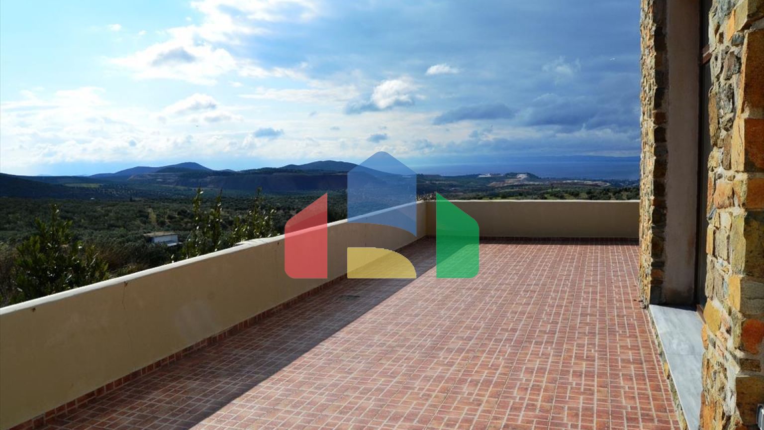 Продаж - Бізнес 200 m² на Сітонії (Халкідіки)