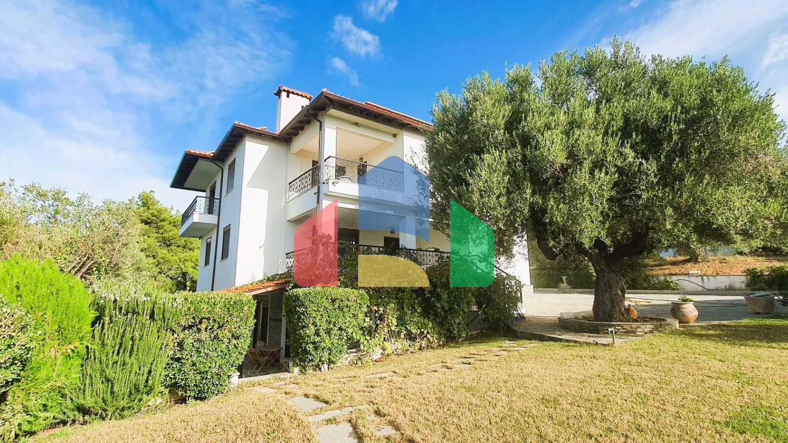 Продажа - Вилла 300 m² на Ситонии (Халкидики)