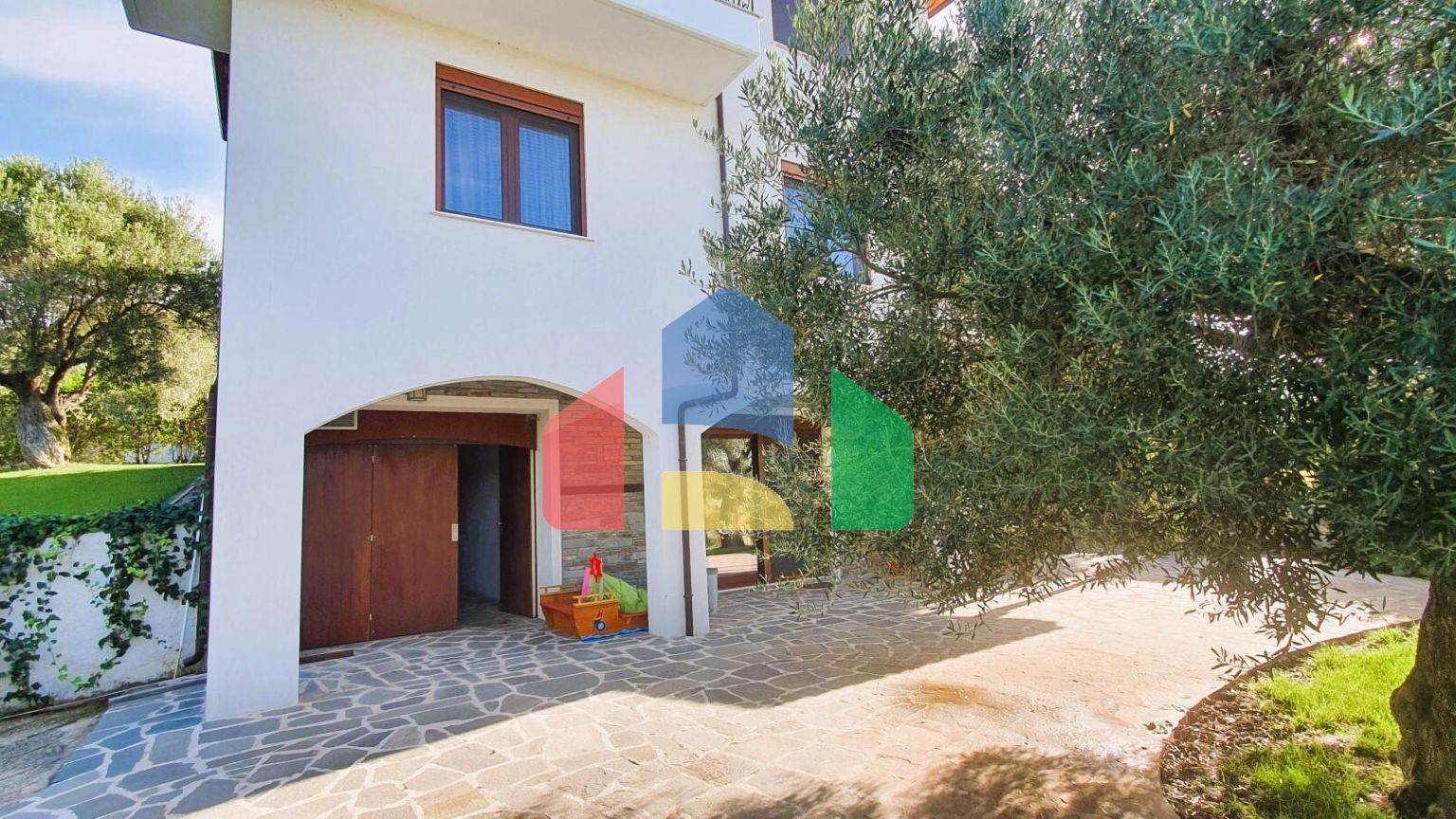 Продажа - Вилла 300 m² на Ситонии (Халкидики)