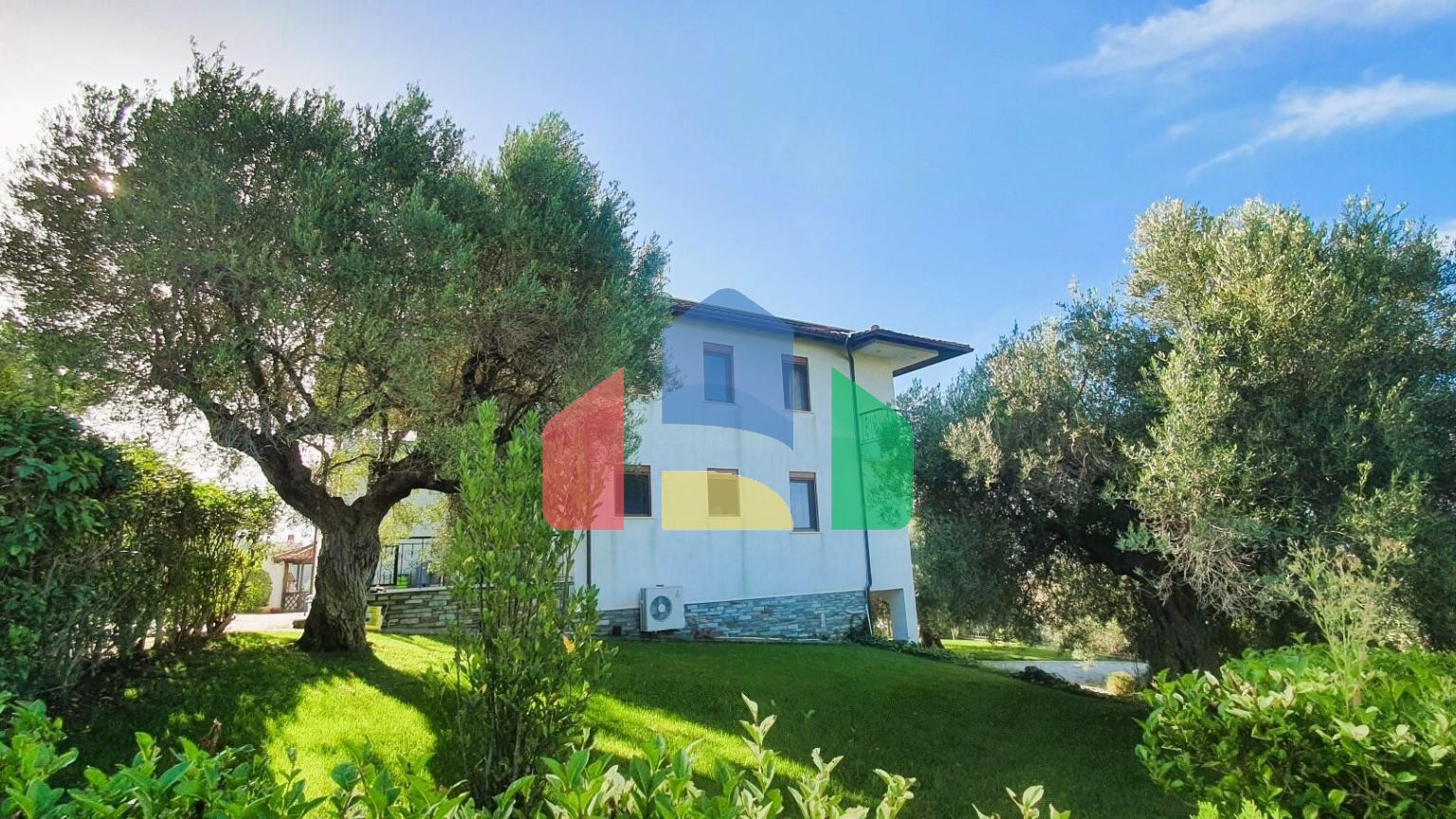 Продажа - Вилла 300 m² на Ситонии (Халкидики)