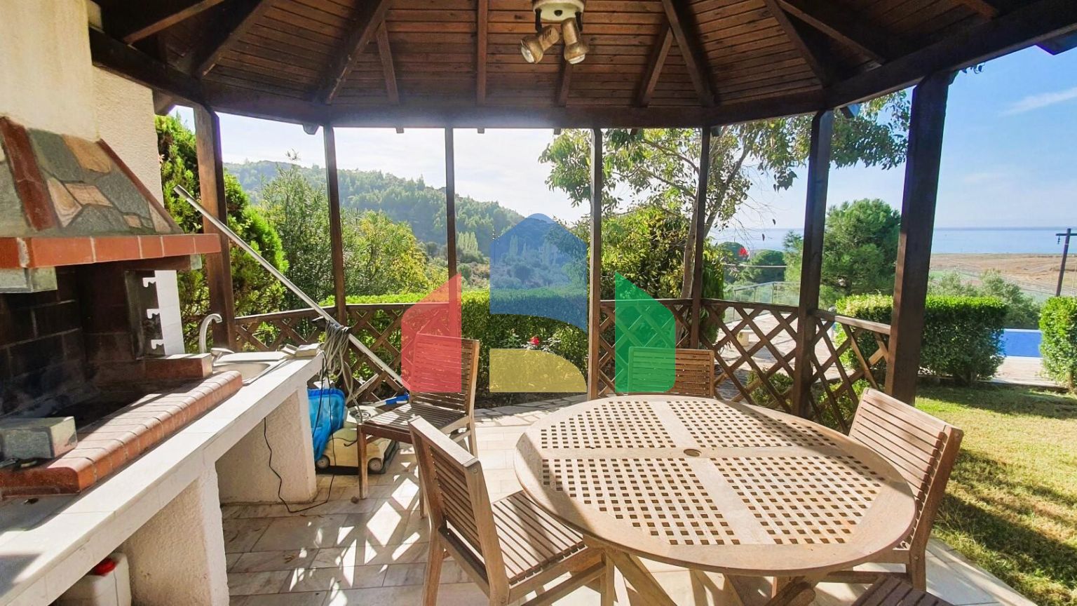 Продажа - Вилла 300 m² на Ситонии (Халкидики)