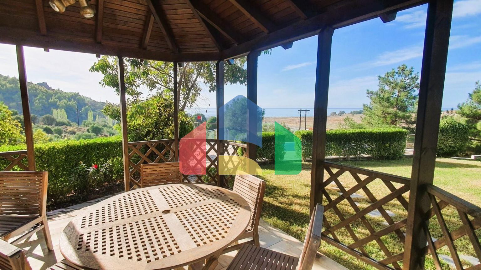 Продажа - Вилла 300 m² на Ситонии (Халкидики)