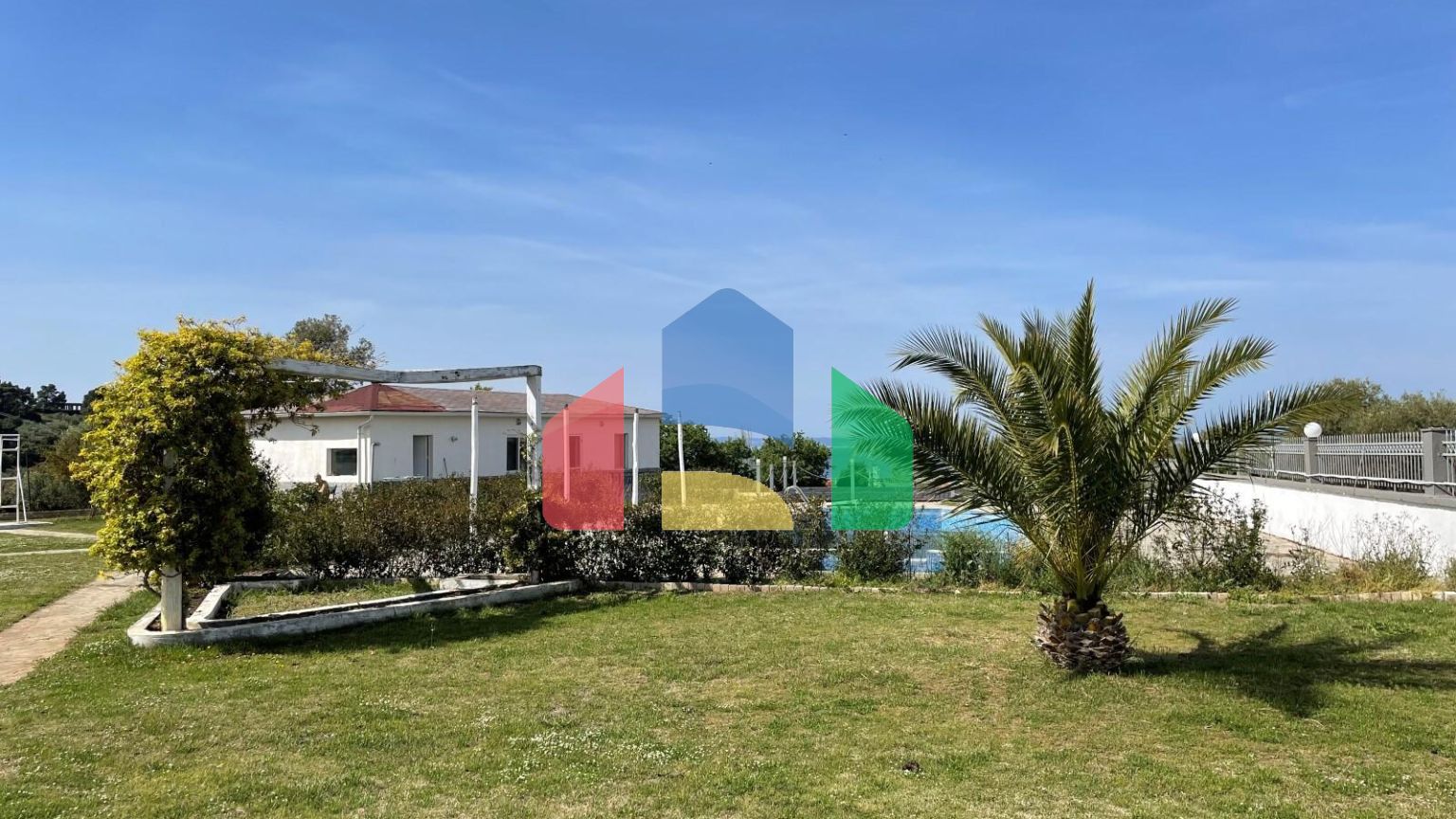 Продажа - Гостиница 529 m² на Ситонии (Халкидики)