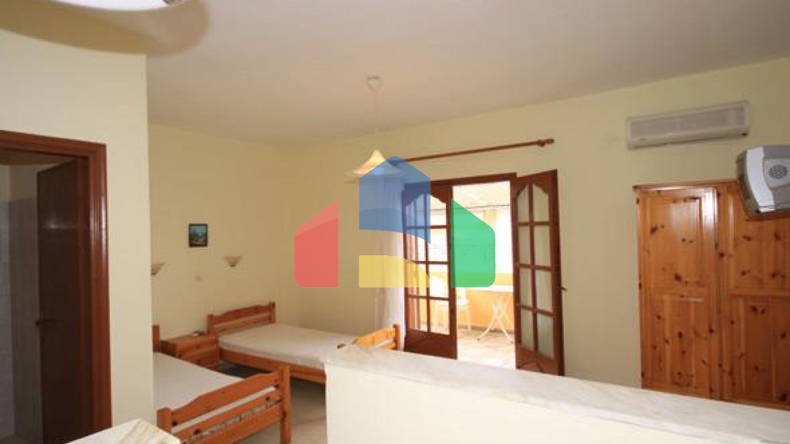 Продаж - Готель 350 m² на Сітонії (Халкідіки)