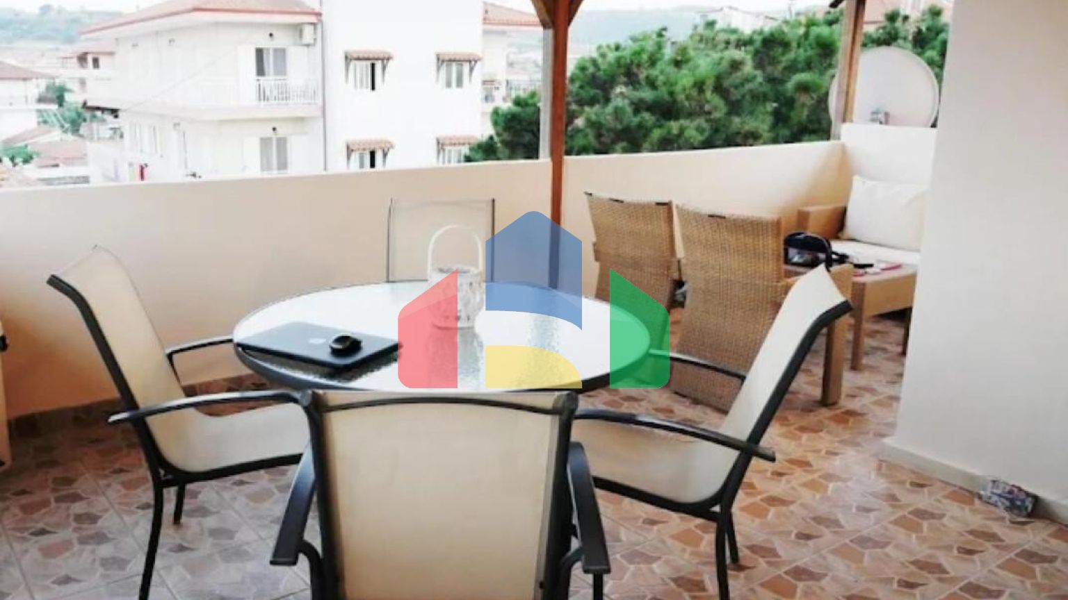 Продаж - Бізнес 300 m² на Афоні (Халкідіки)