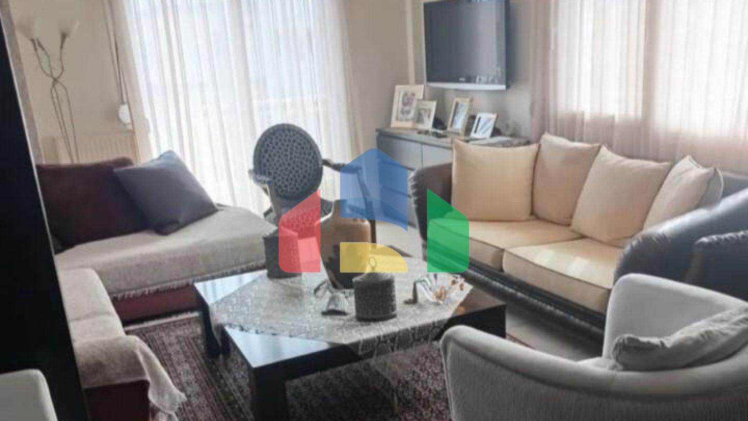 Продаж - Бізнес 300 m² на Афоні (Халкідіки)