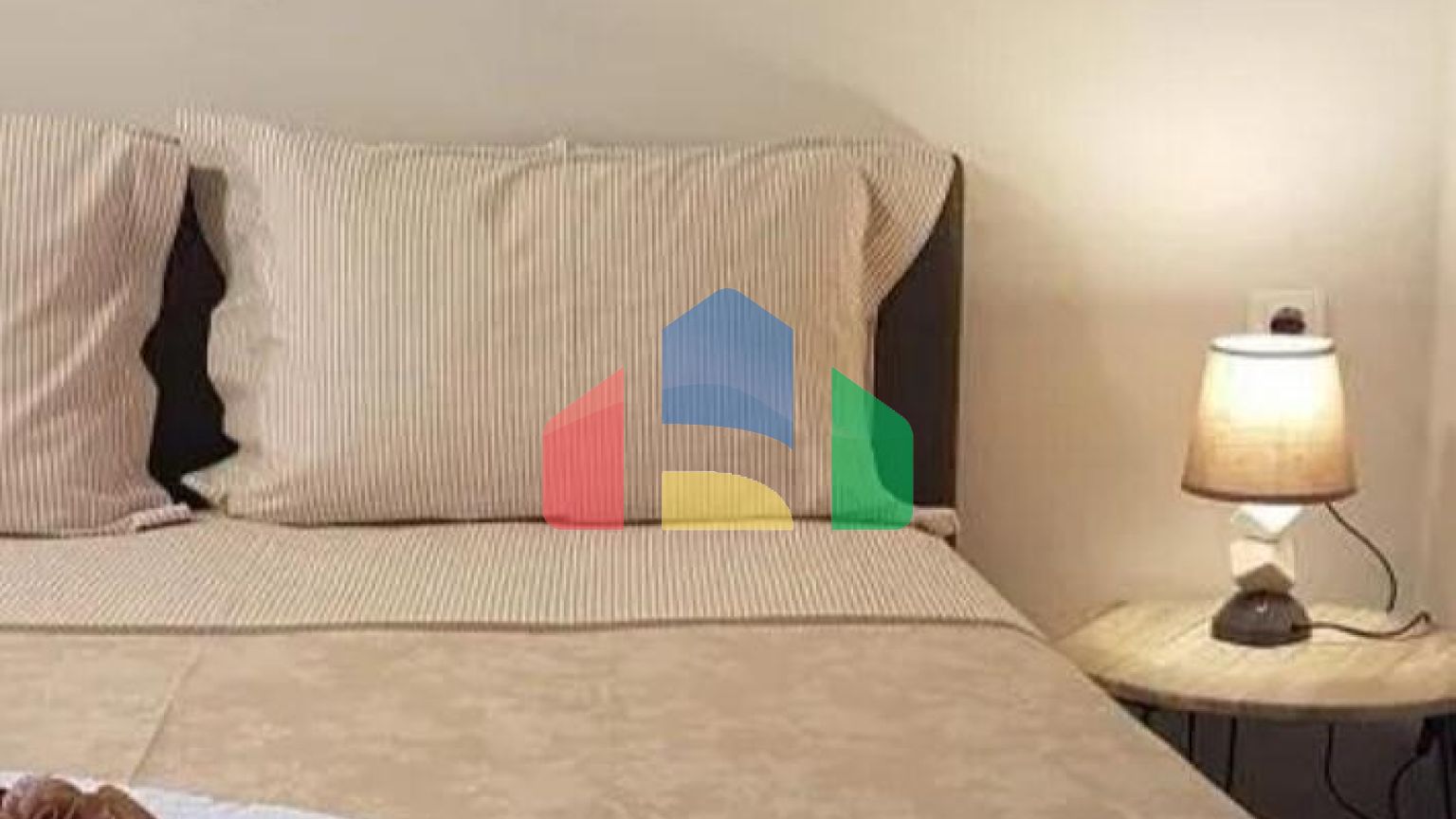 Продаж - Бізнес 300 m² на Афоні (Халкідіки)