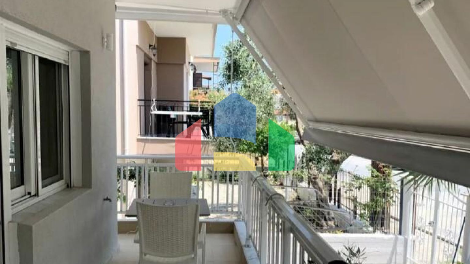 Продаж - Бізнес 300 m² на Афоні (Халкідіки)