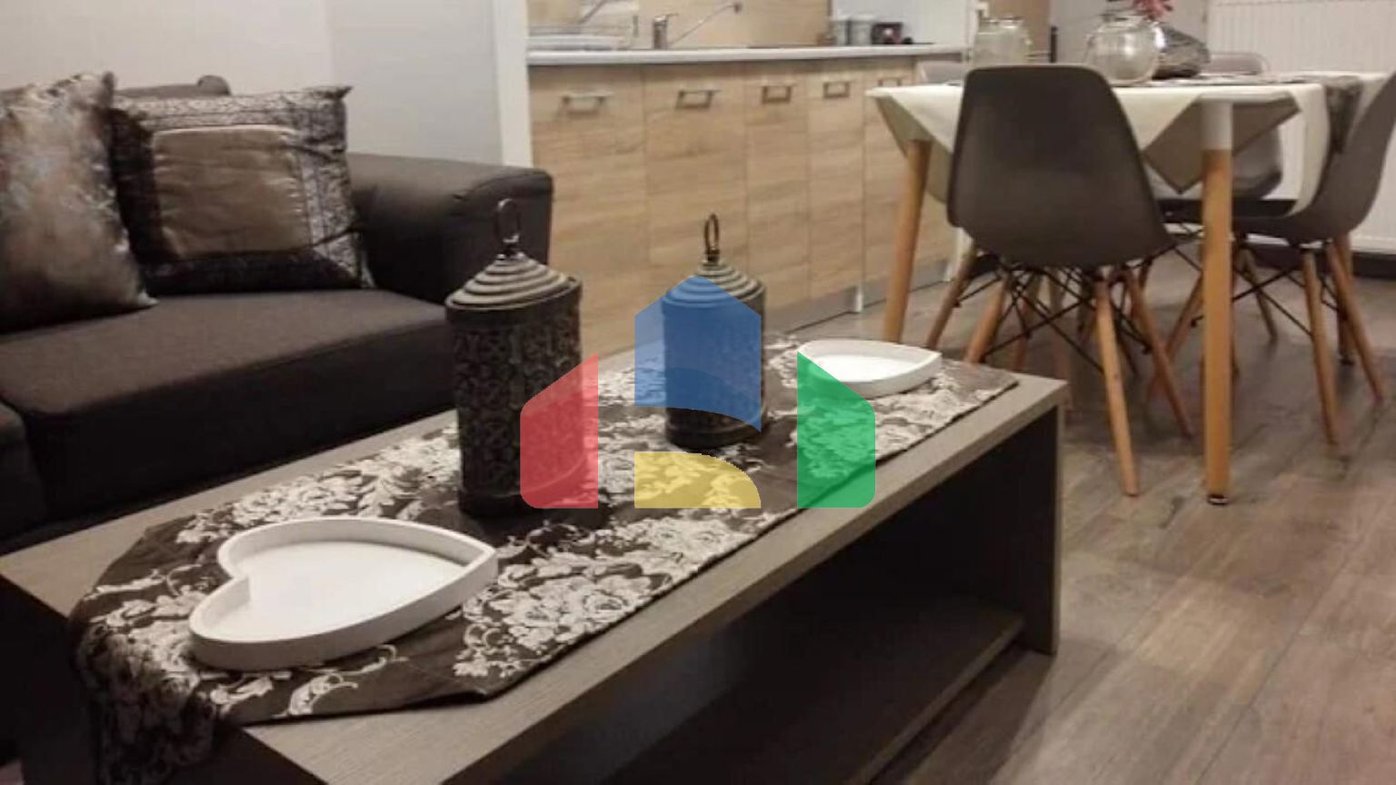 Продаж - Бізнес 300 m² на Афоні (Халкідіки)