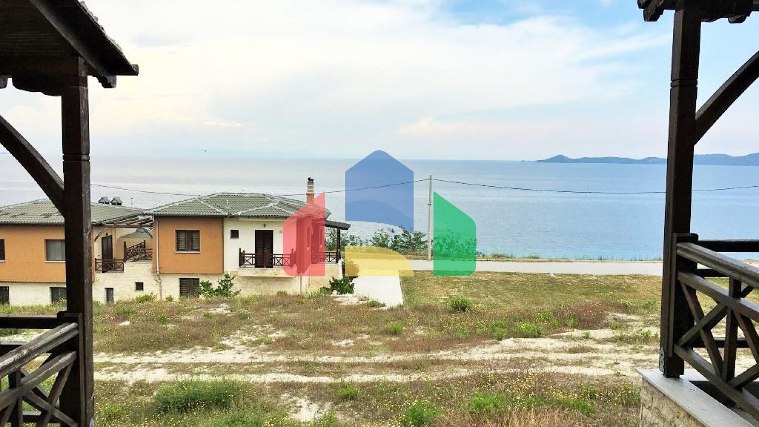 Продажа - Таунхаус 98 m² на Афоне (Халкидики)