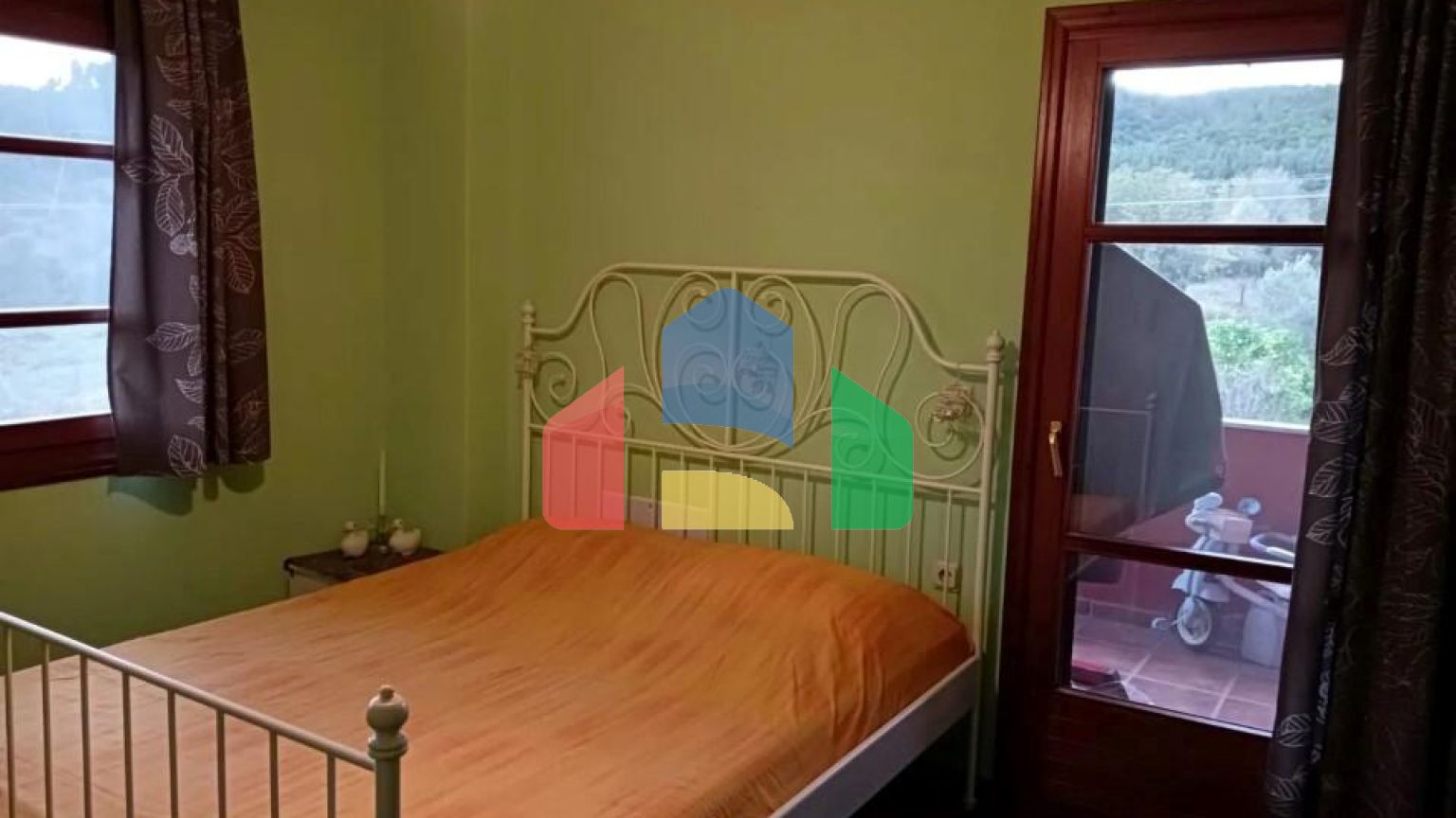 Продажа - Вилла 300 m² на Афоне (Халкидики)