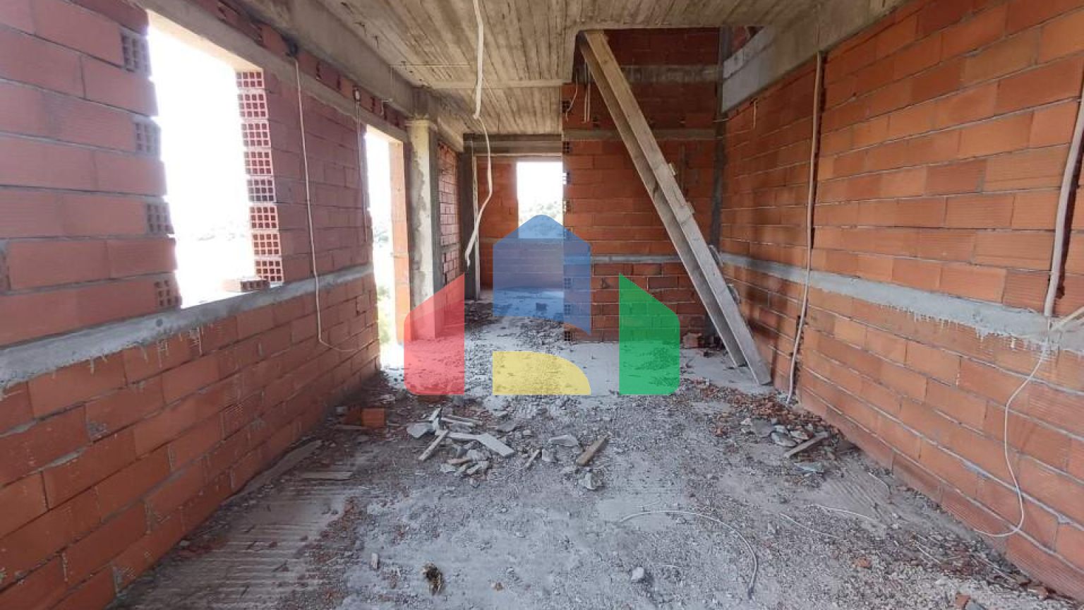 Продажа - Таунхаус 80 m² на Афоне (Халкидики)