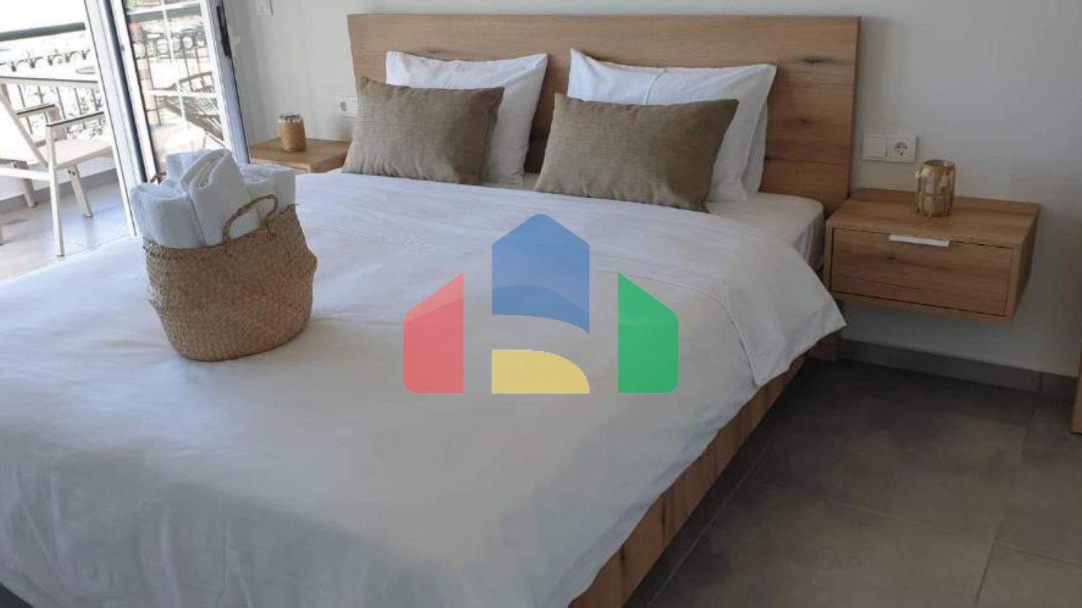 Продаж - Готель 530 m² на Афоні (Халкідіки)