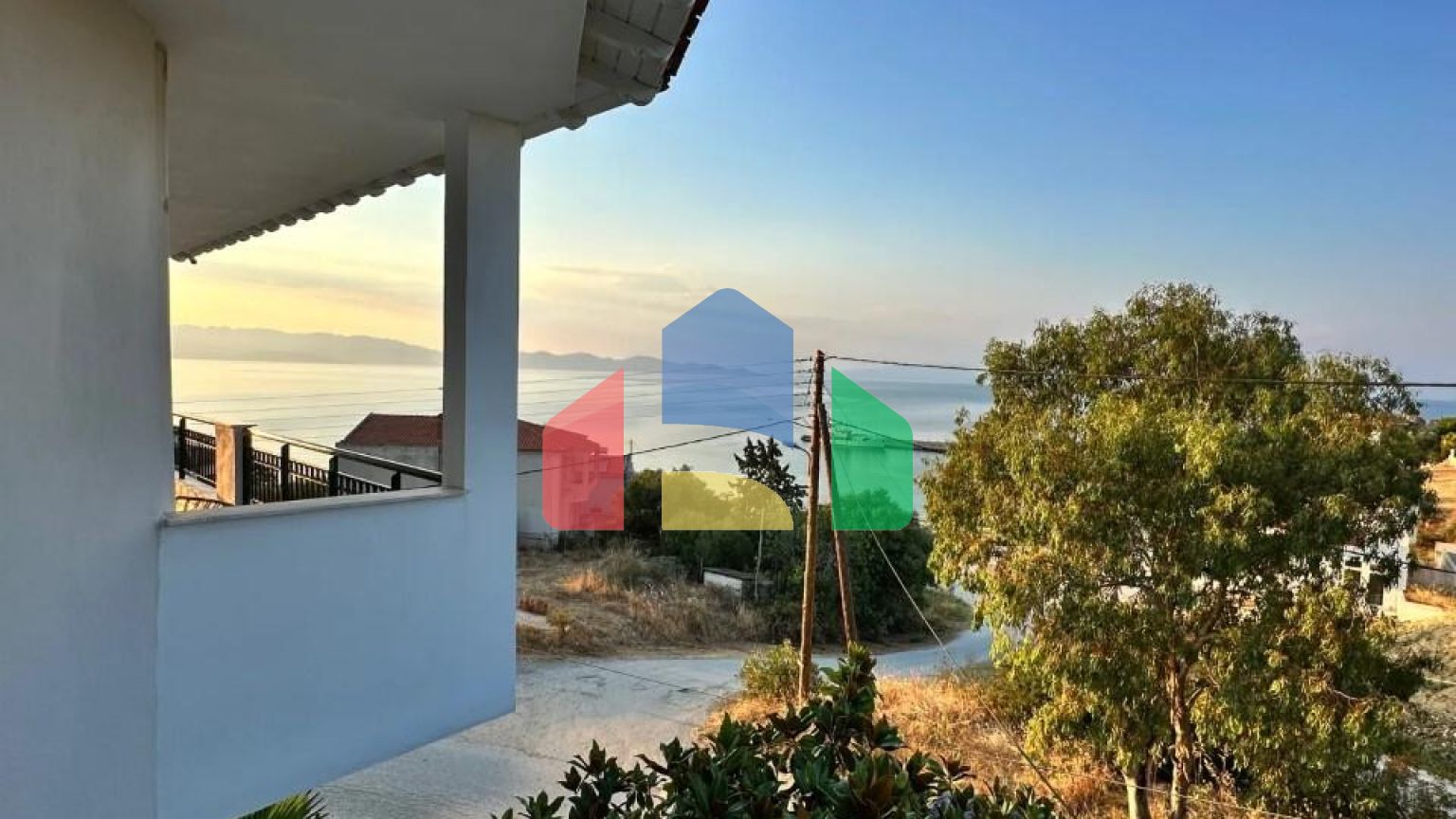 Продаж - Готель 530 m² на Афоні (Халкідіки)