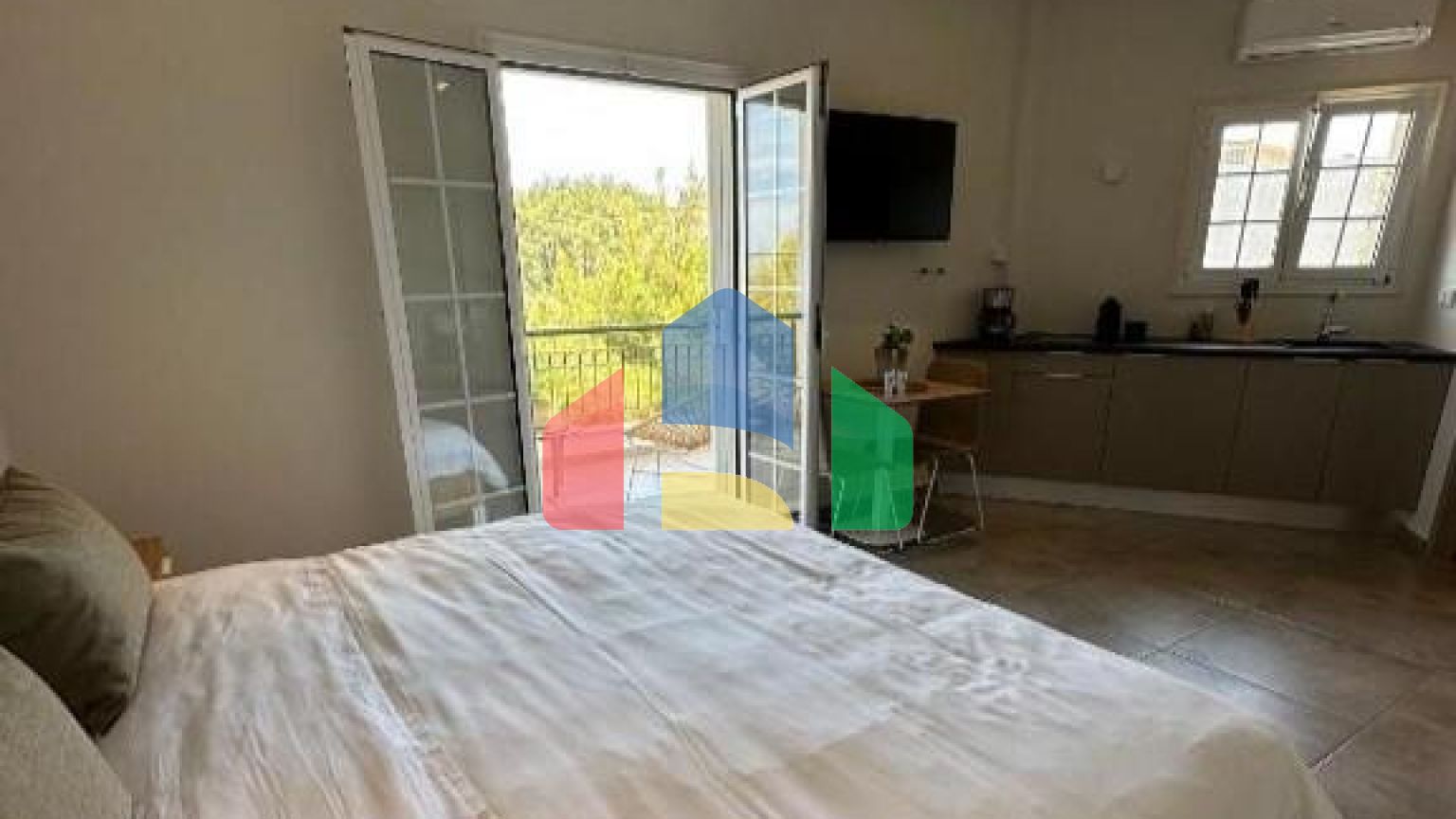 Продаж - Готель 530 m² на Афоні (Халкідіки)