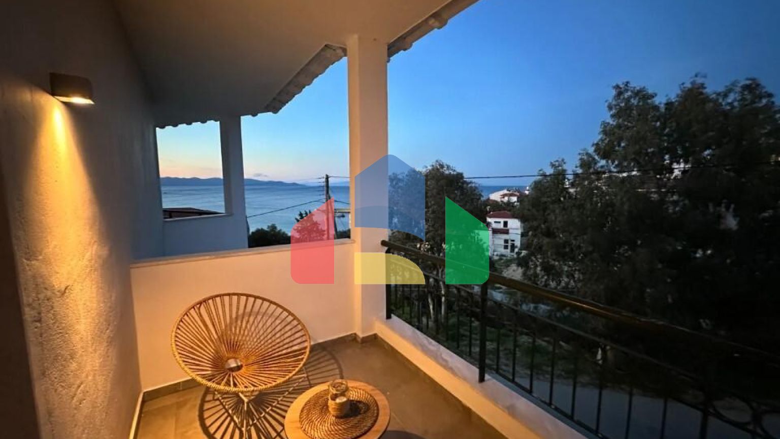 Продаж - Готель 530 m² на Афоні (Халкідіки)