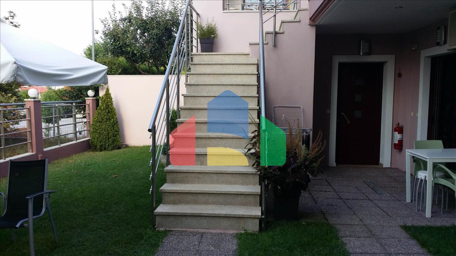 Продажа - Гостиница 224 m² на Афоне (Халкидики)