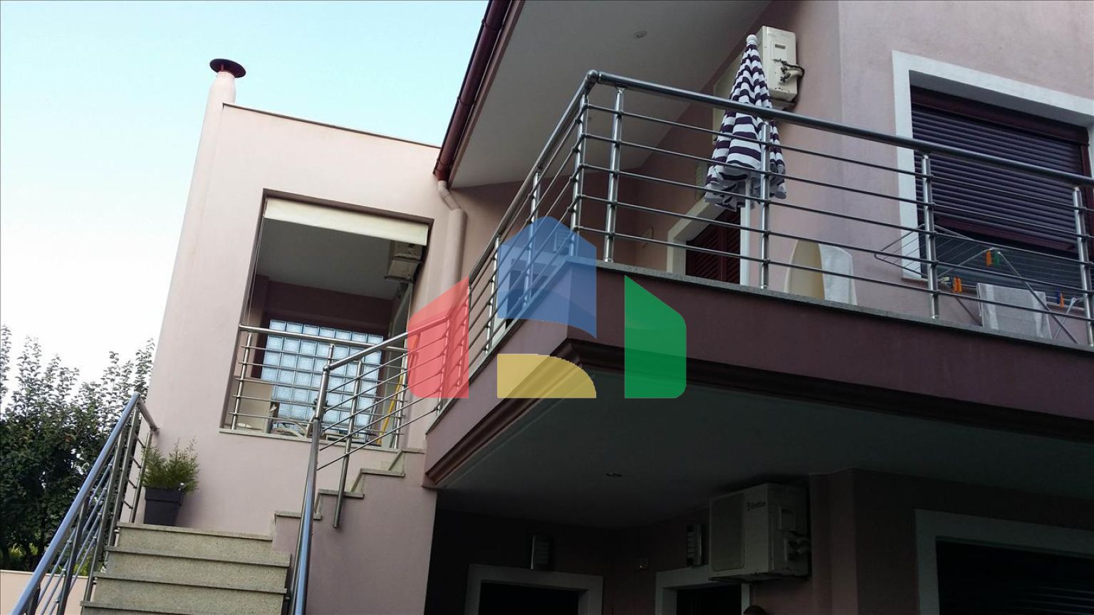 Продажа - Гостиница 224 m² на Афоне (Халкидики)