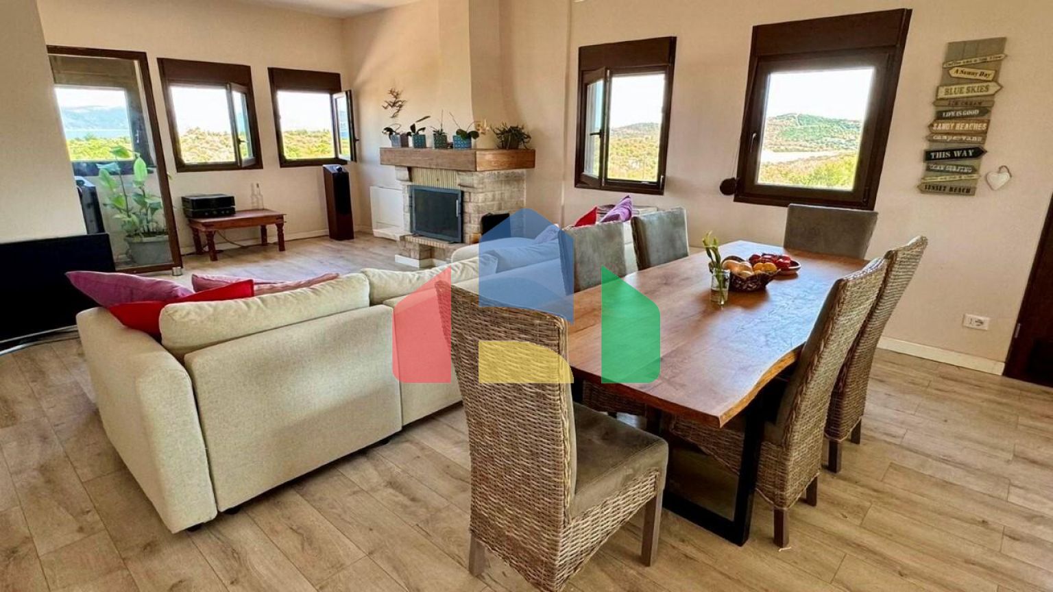 Продажа - Коттедж 135 m² на Афоне (Халкидики)