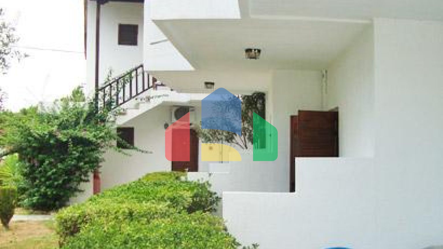 Продаж - Готель 6950 m² на Афоні (Халкідіки)