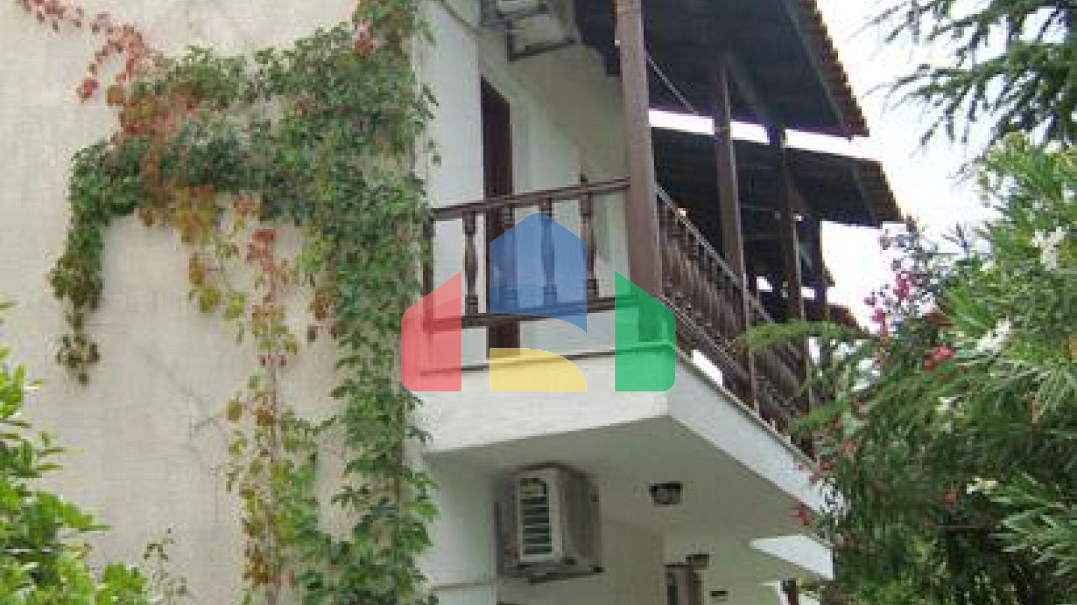 Продаж - Готель 6950 m² на Афоні (Халкідіки)