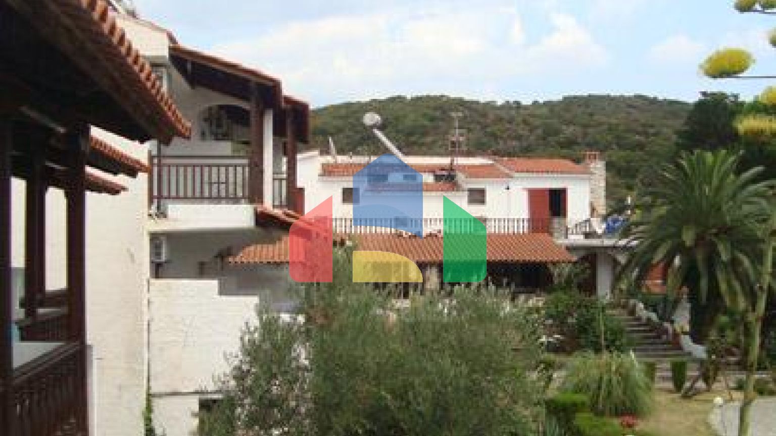 Продаж - Готель 6950 m² на Афоні (Халкідіки)