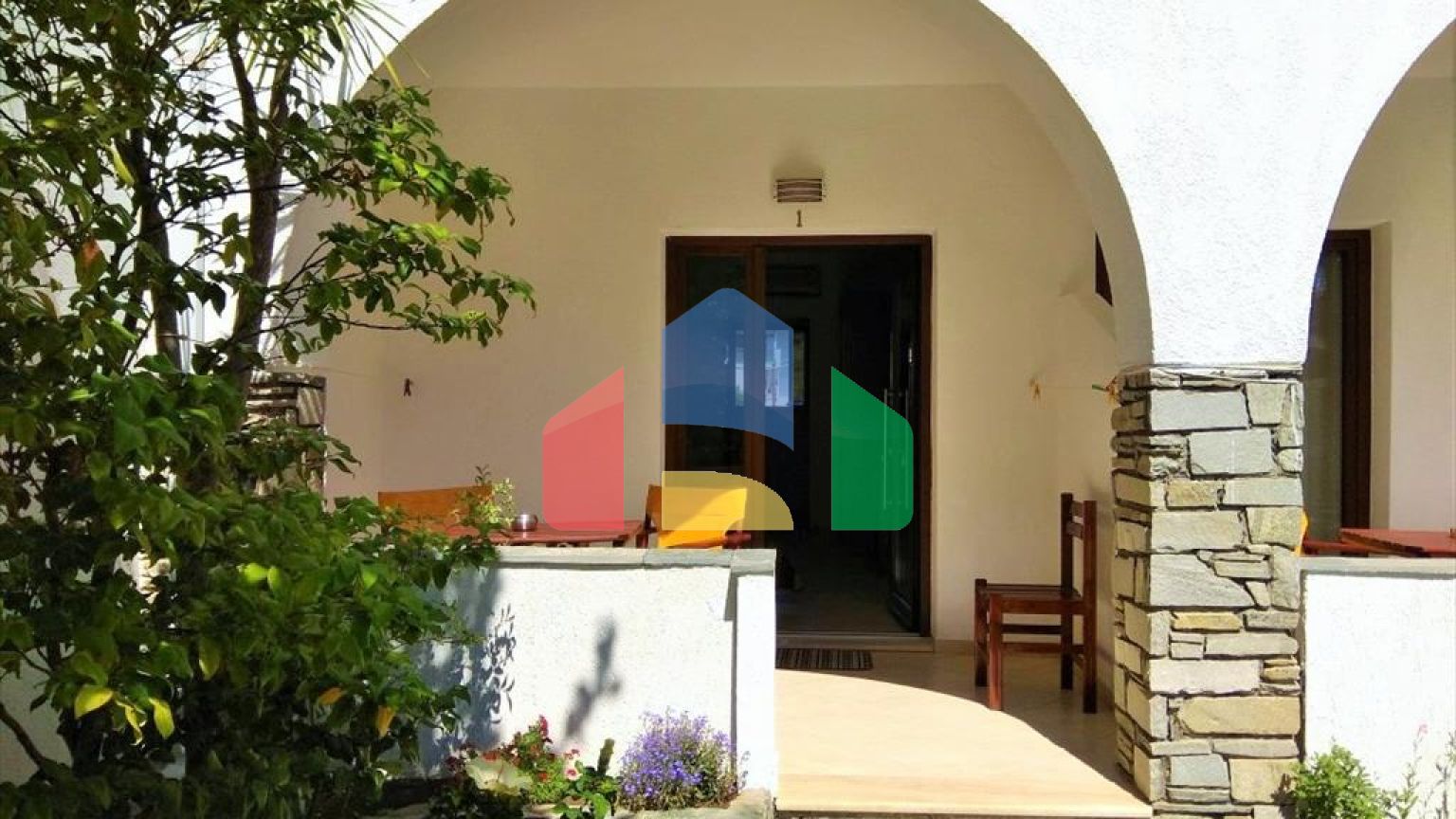 Продажа - Гостиница 1000 m² на Афоне (Халкидики)