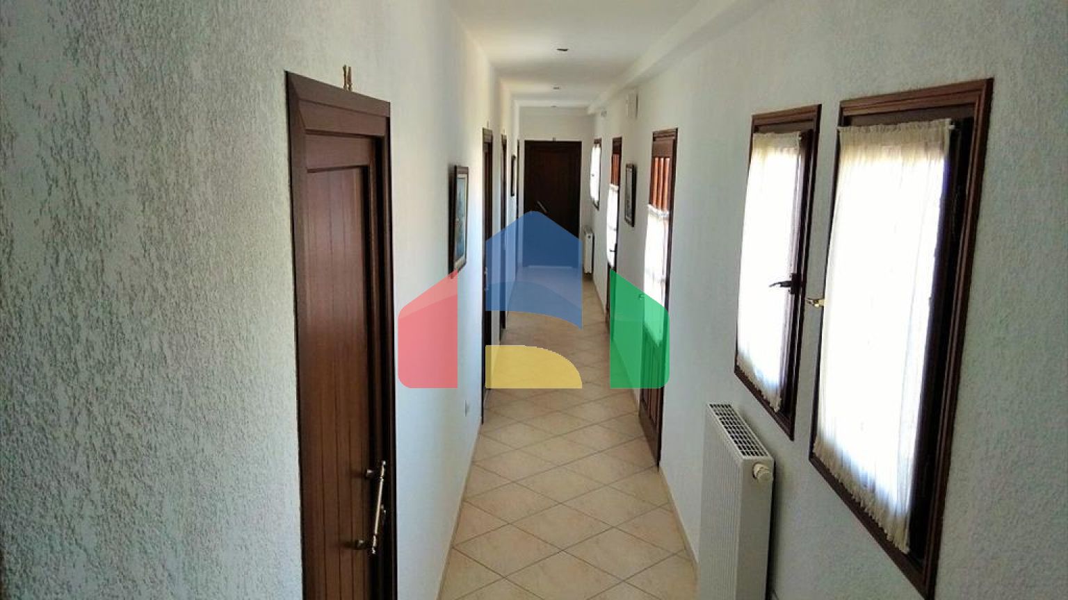 Продажа - Гостиница 1000 m² на Афоне (Халкидики)