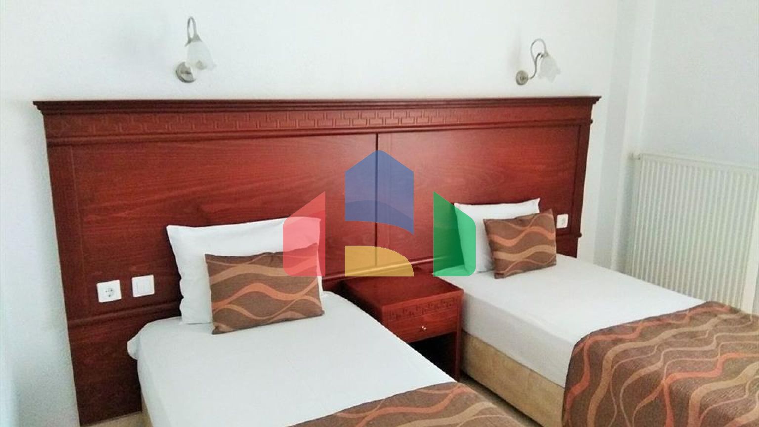 Продажа - Гостиница 1000 m² на Афоне (Халкидики)