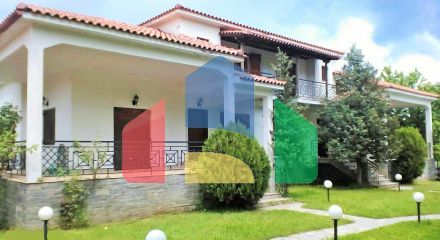 For Sale - Detached house 530 m² in Athos, Chalkidiki