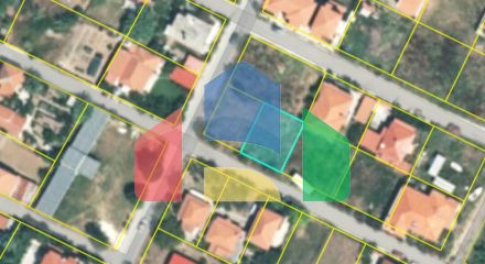 Продаж - Земельна ділянка 274 m² на Афоні (Халкідіки)