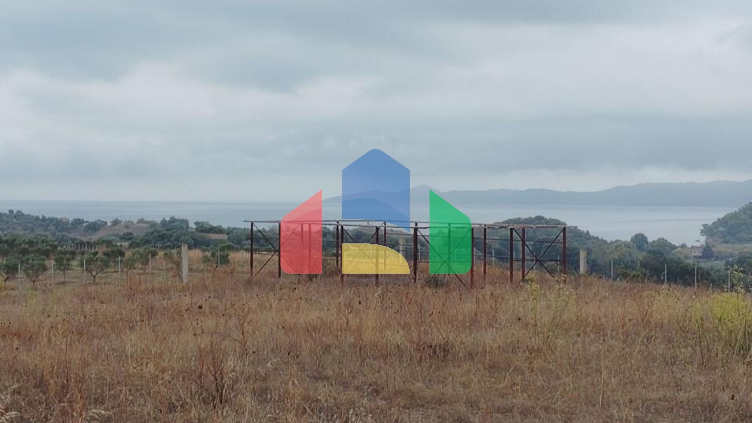 Продаж - Земельна ділянка 5000 m² на Афоні (Халкідіки)