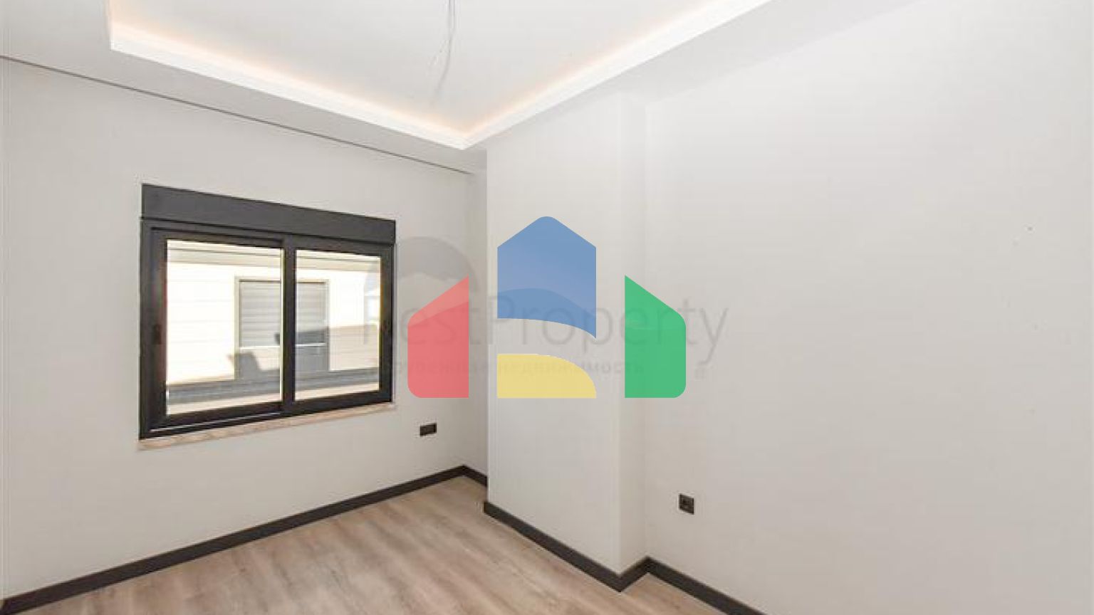 Двокімнатна квартира в муніципальному центрі Аланії