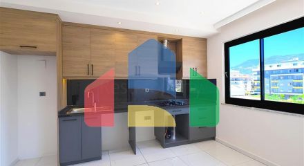 2+1 penthouse with terrace in a modern complex in Oba district