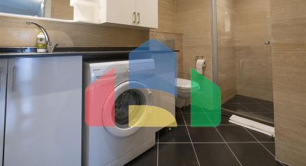 Уютный двухэтажный пентхаус в пешей доступности к морю с видом на горы