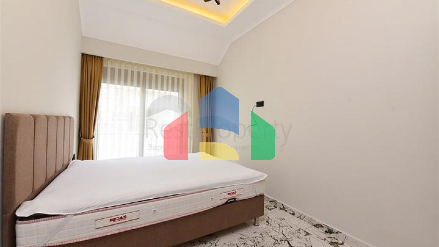 Меблированный пентхаус 2+1 в районе Оба