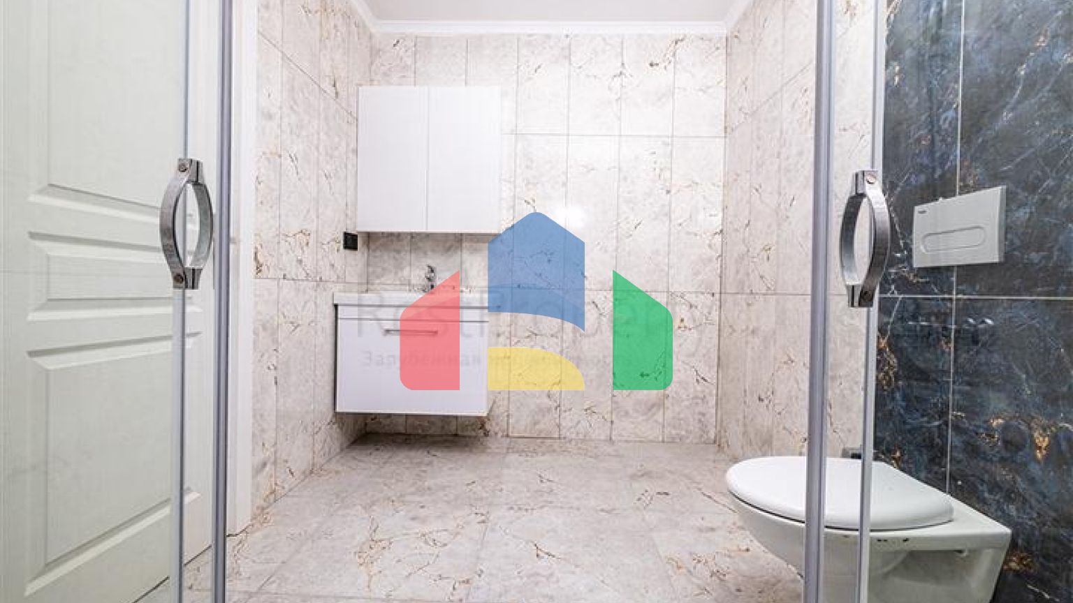 Просторий пентхаус 4 + 1 в районі Оба