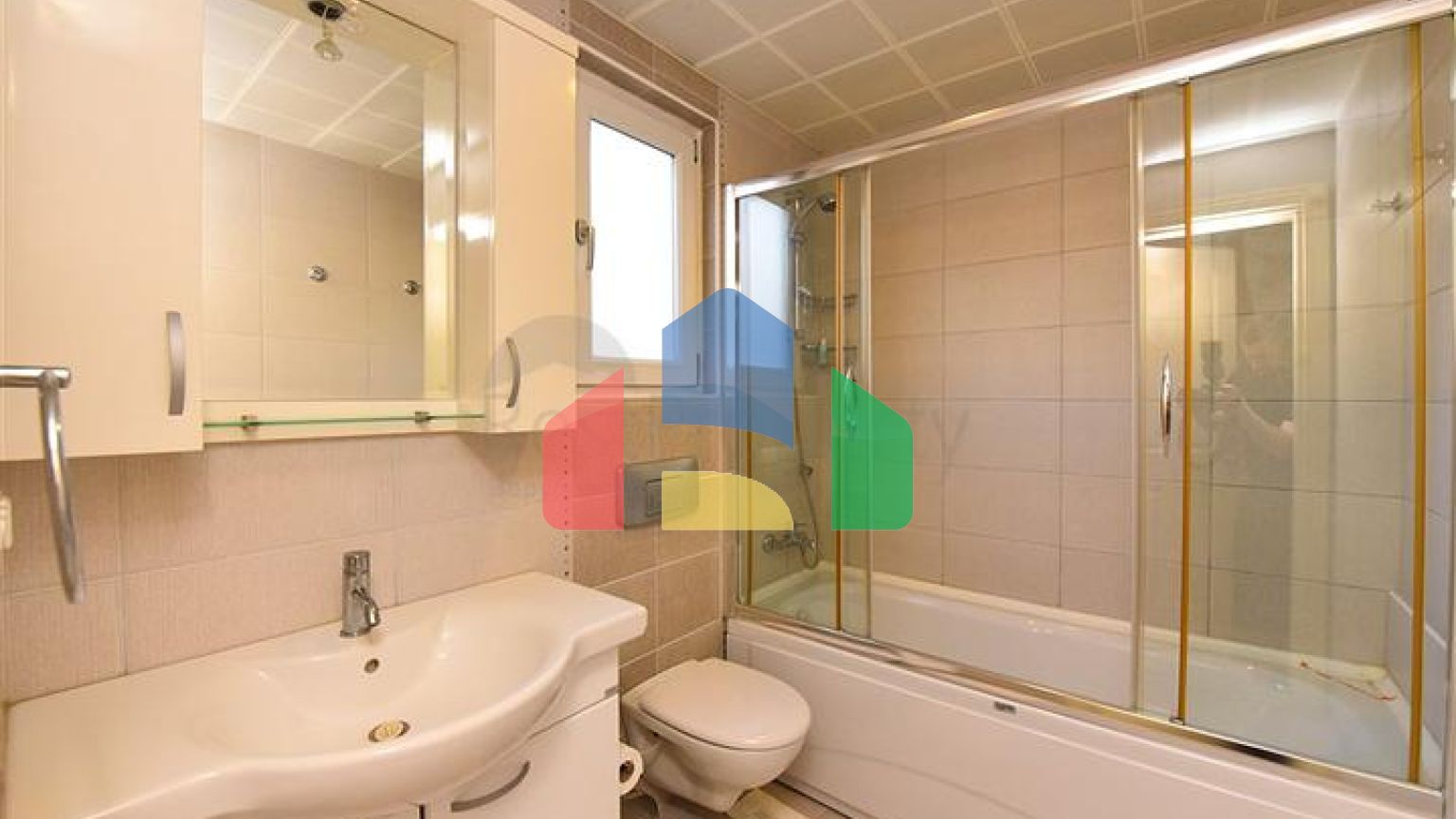 Просторные апартаменты в центральном Оба