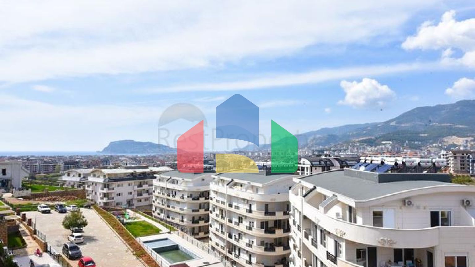 Трикімнатна мебльована квартира в районі Оба